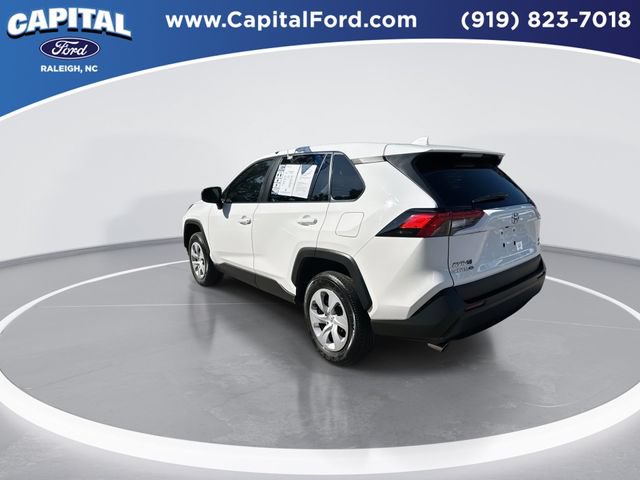 Used 2025 Toyota RAV4 LE AWD/4WD image 6