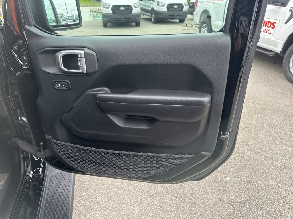 Used 2019 Jeep Wrangler Unlimited Sport S AWD/4WD image 48