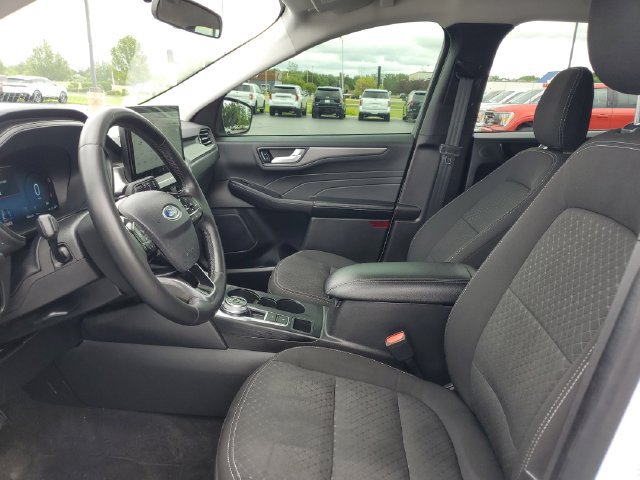 Certified 2023 Ford Escape Active w/ Tech Pack #2 AWD/4WD image 9