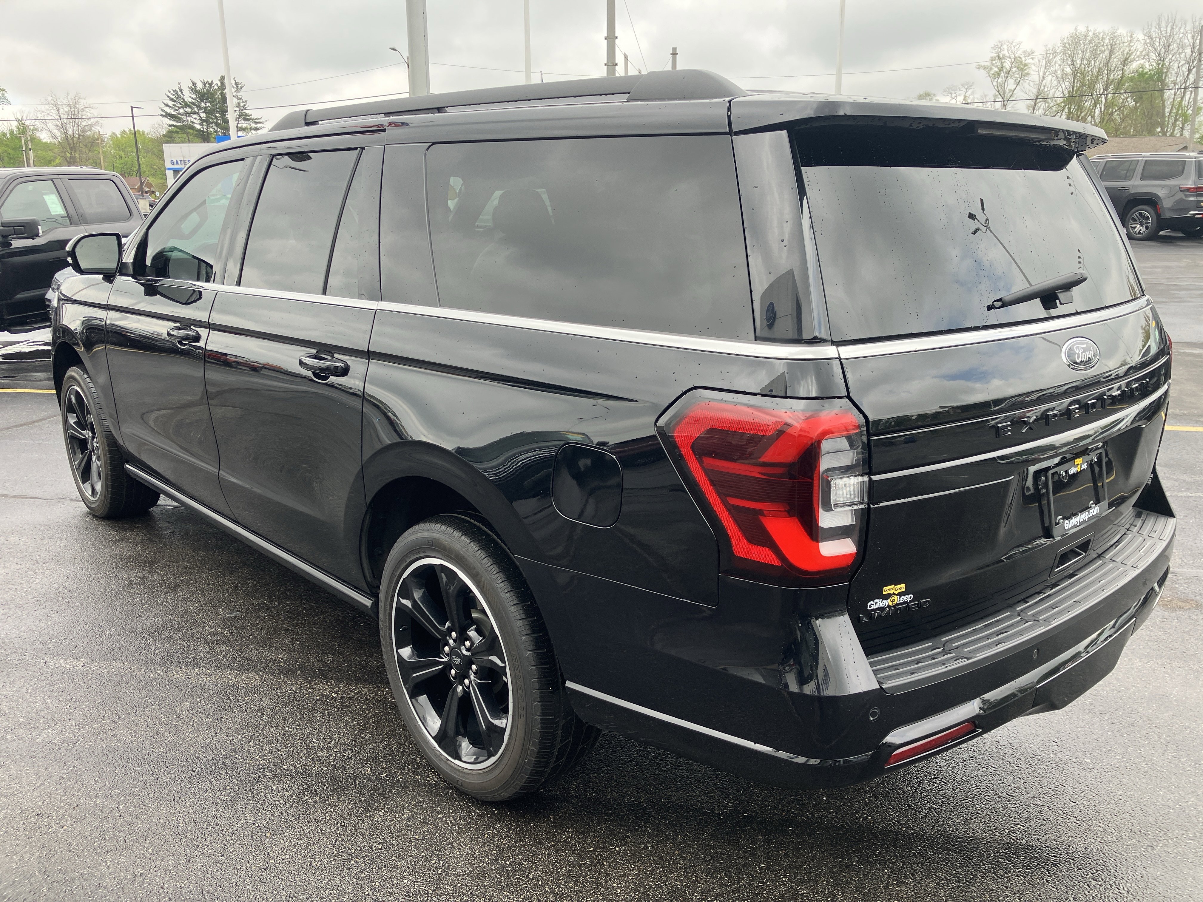 Certified 2023 Ford Expedition Max Limited AWD/4WD image 5