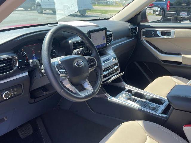 Certified 2024 Ford Explorer XLT w/ Equipment Group 202A AWD/4WD image 27