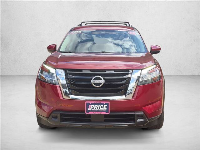 Used 2022 Nissan Pathfinder SV w/ SV Black Package FWD image 2