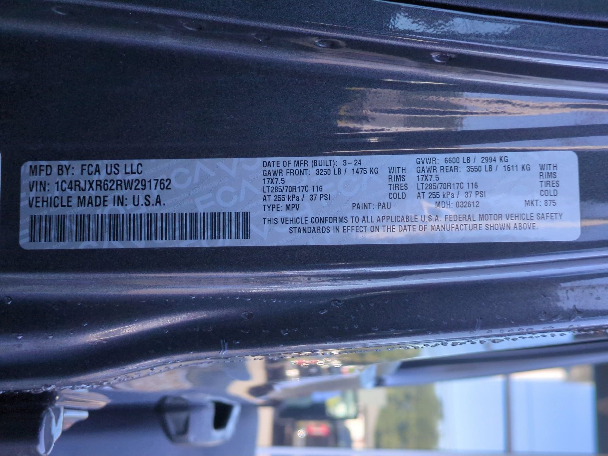 Used 2024 Jeep Wrangler Unlimited Rubicon 4xe AWD/4WD image 28
