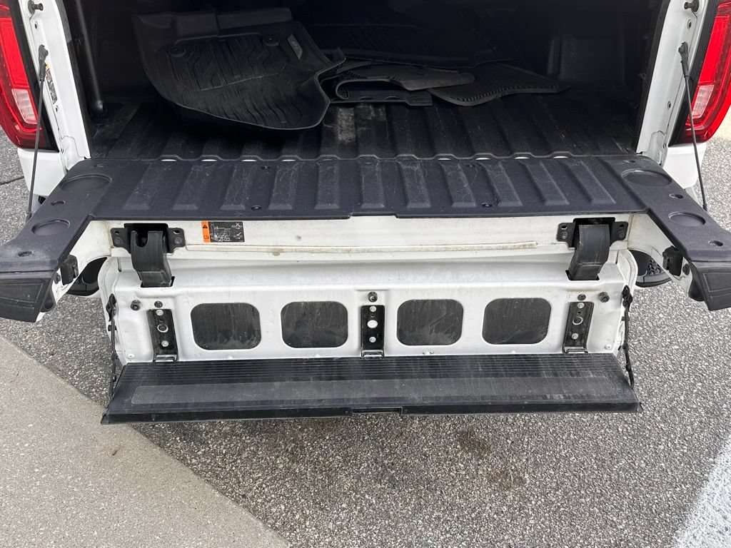 Used 2022 GMC Sierra 1500 Denali w/ Driver Alert Package II AWD/4WD image 22