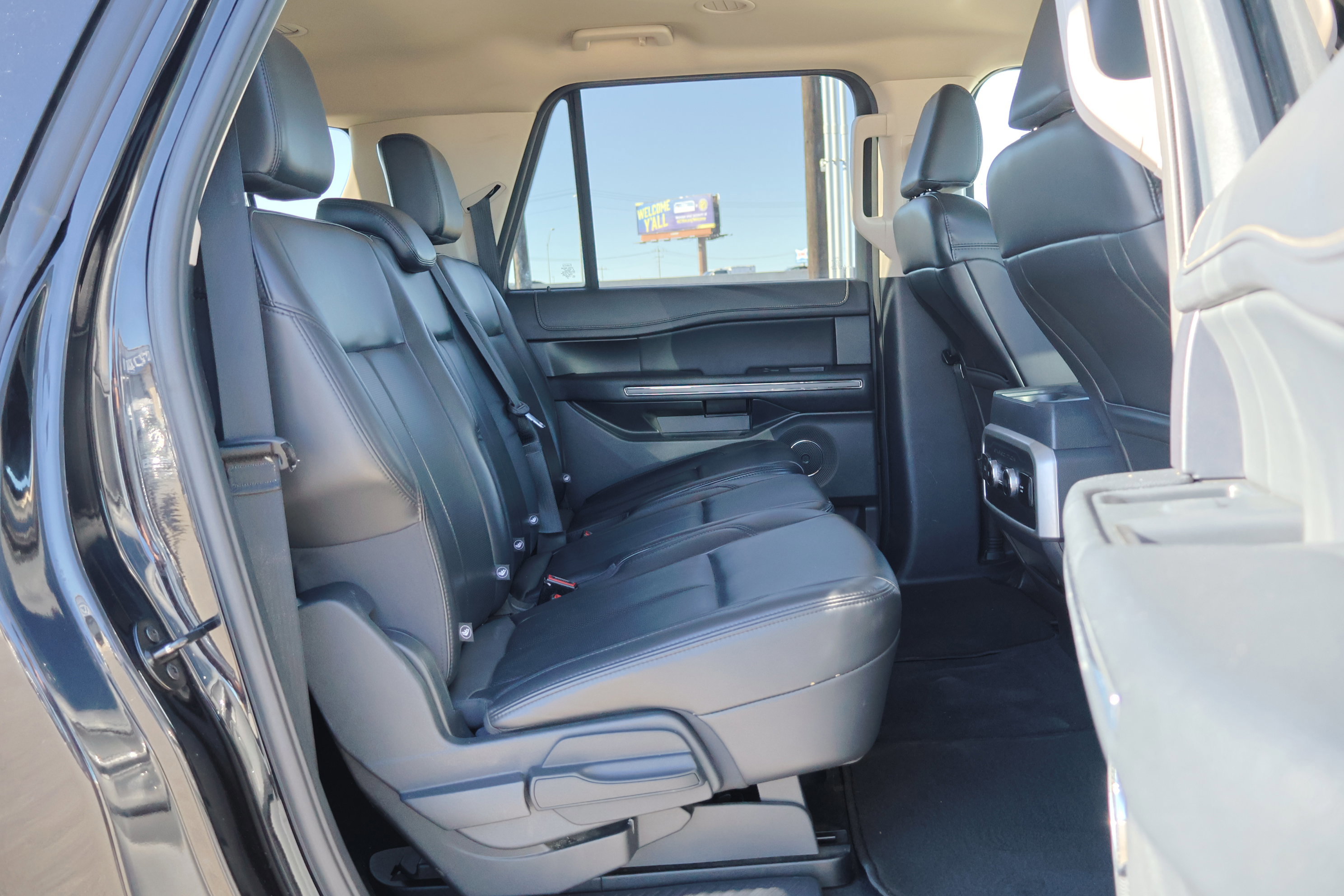 Certified 2024 Ford Expedition Max XLT image 37