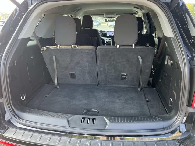 Certified 2024 Ford Explorer XLT AWD/4WD image 12