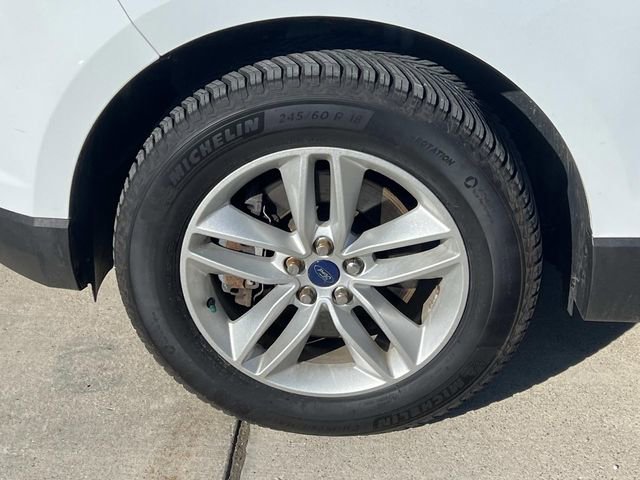Certified 2017 Ford Edge SEL w/ Equipment Group 201A image 10