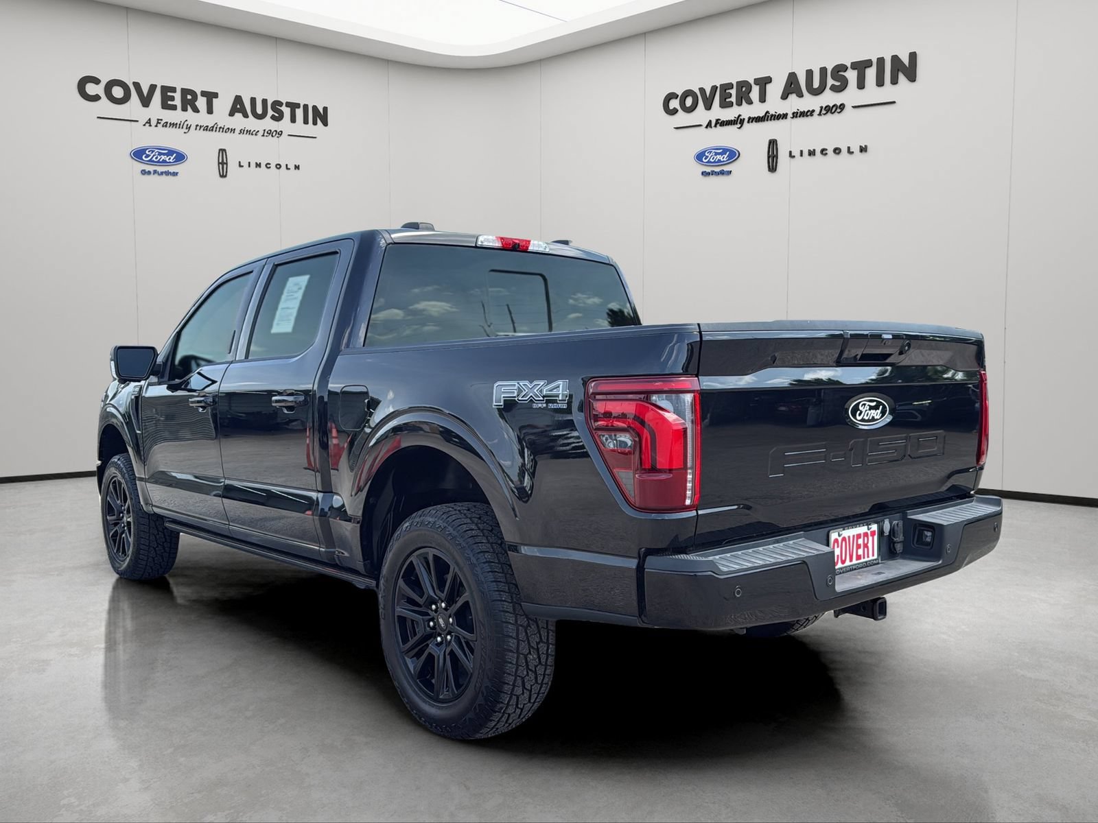Certified 2024 Ford F150 Platinum w/ FX4 Off-Road Package AWD/4WD image 4