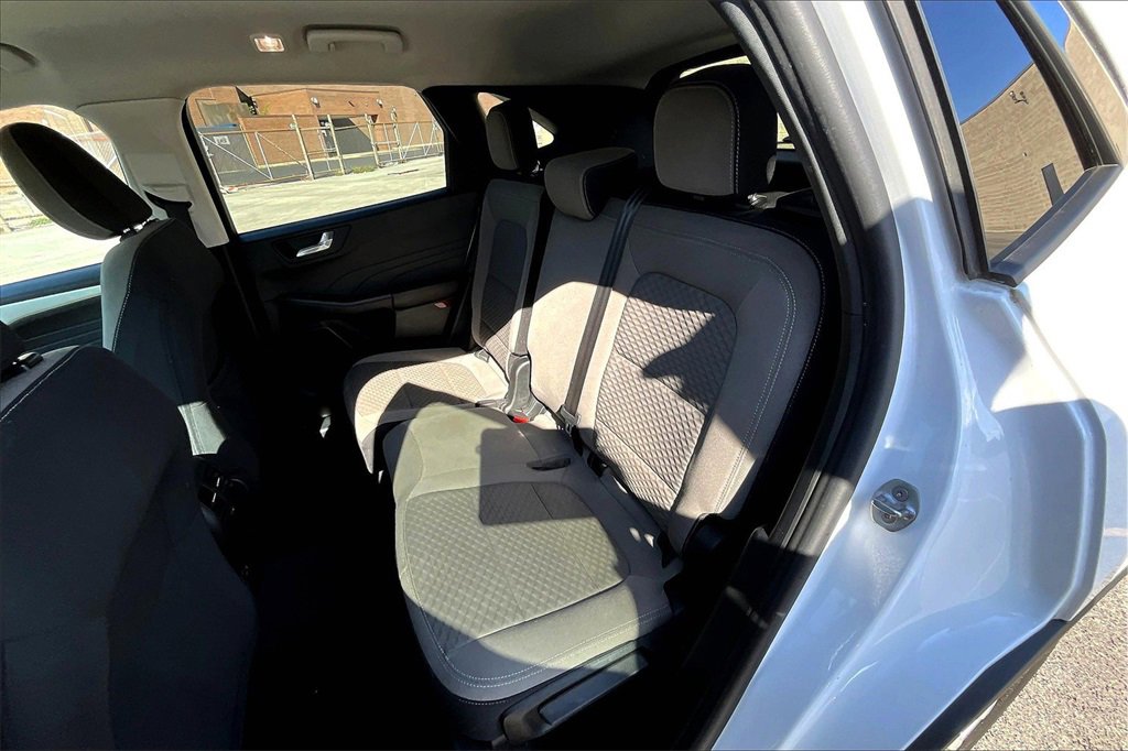 Certified 2021 Ford Escape SE image 24