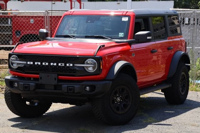Certified 2023 Ford Bronco Wildtrak AWD/4WD image 1