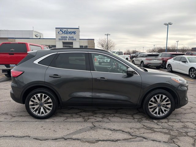 Certified 2020 Ford Escape Titanium image 3