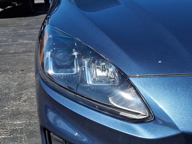 Certified 2020 Ford Escape SE AWD/4WD image 10
