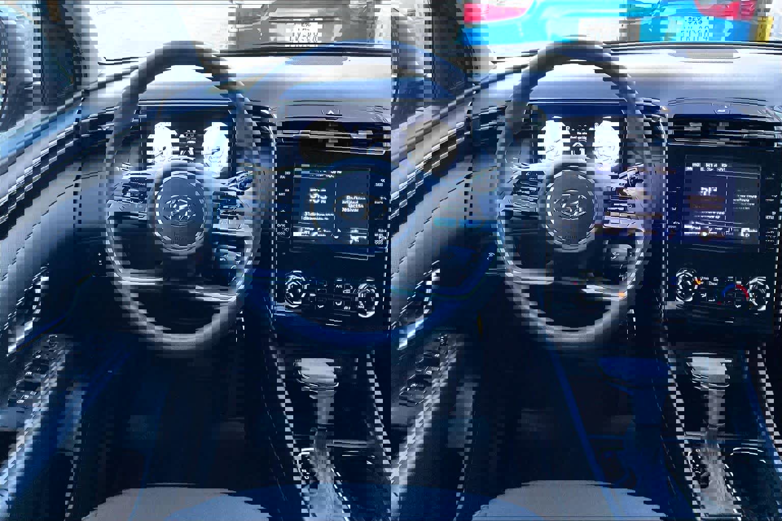 Used 2024 Hyundai Tucson SE image 8