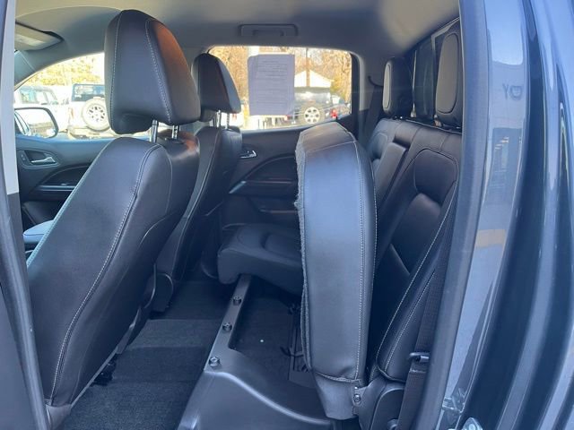 Used 2017 GMC Canyon SLT image 18