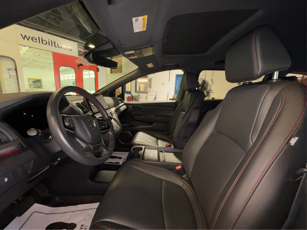 Used 2026 Honda Odyssey Sport-L image 10