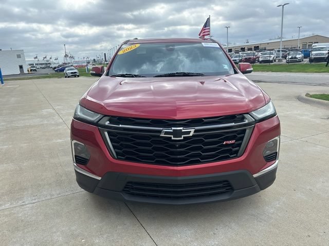 Used 2023 Chevrolet Traverse RS w/ LPO, Floor Liner Package AWD/4WD image 6
