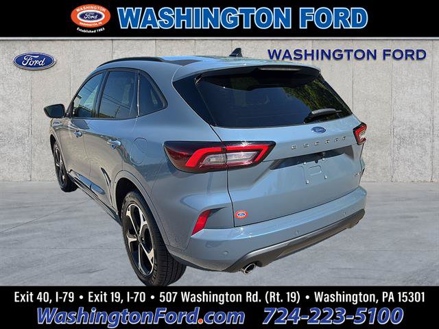 Certified 2024 Ford Escape ST-Line Elite w/ Premium Technology Package AWD/4WD image 2