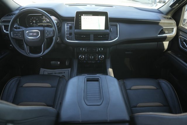 Used 2023 GMC Yukon AT4 w/ Technology Package image 21