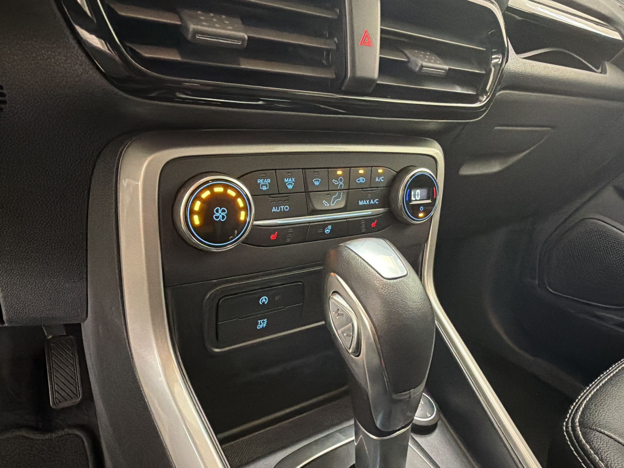 Certified 2021 Ford EcoSport Titanium AWD/4WD image 27