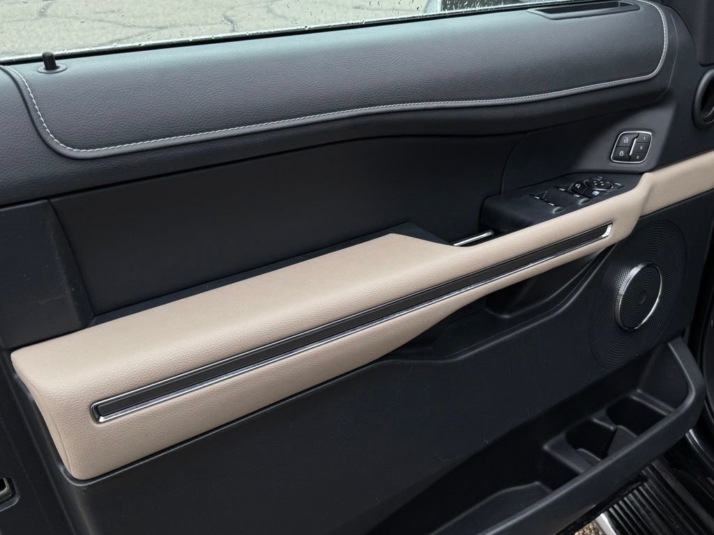 Certified 2023 Ford Expedition Max XLT AWD/4WD image 10