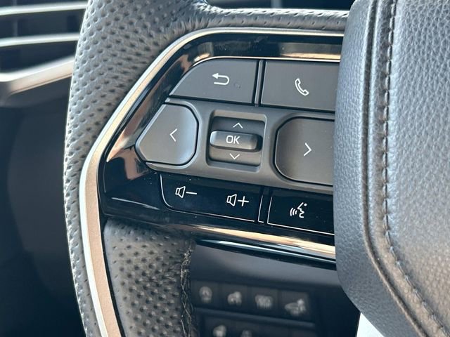 Used 2026 Toyota Tundra Platinum w/ TRD Performance Package (TMS) AWD/4WD image 32