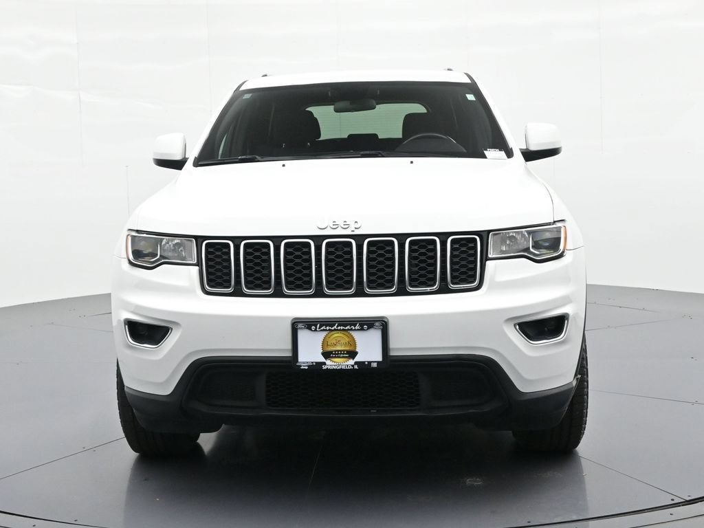 Used 2020 Jeep Grand Cherokee Laredo AWD/4WD image 3