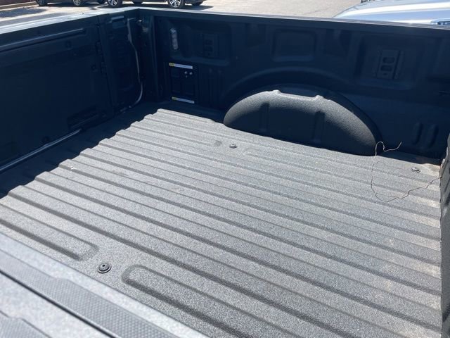 Certified 2025 Ford F150 Platinum w/ Equipment Group 703A Plus AWD/4WD image 6