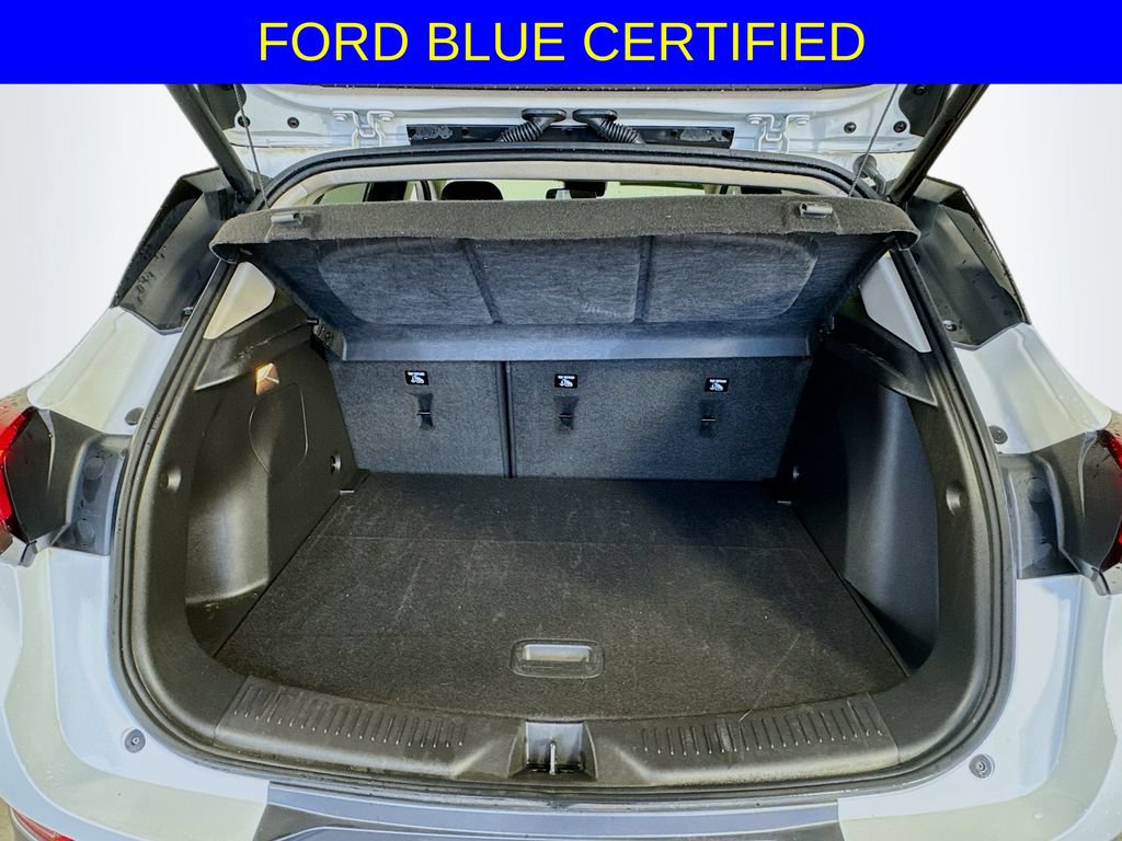 Used 2022 Buick Encore GX Essence FWD image 27