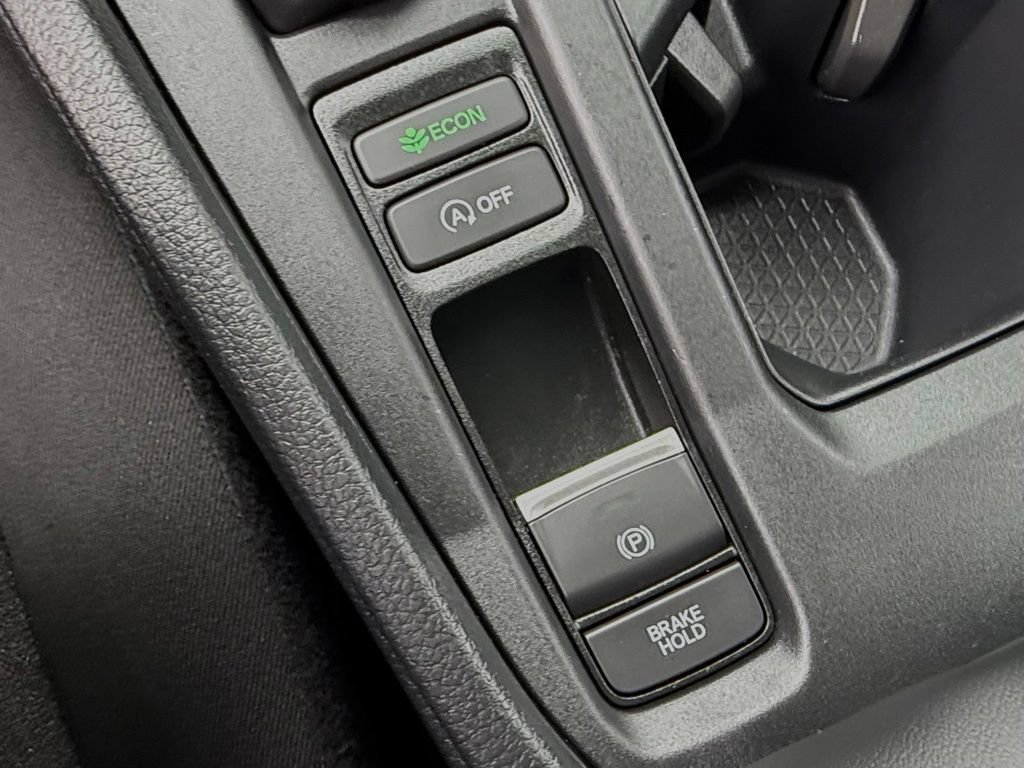 Used 2025 Honda Accord LX image 30