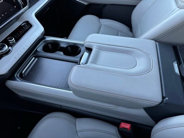 Certified 2025 Ford Expedition Max Active image 30