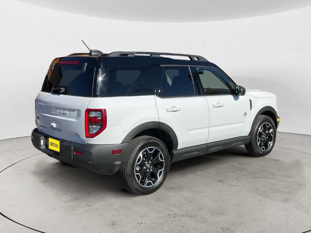 Certified 2025 Ford Bronco Sport Outer Banks AWD/4WD image 5