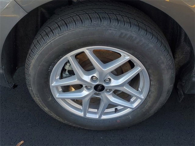 Certified 2024 Ford Edge SEL w/ Convenience Package image 5