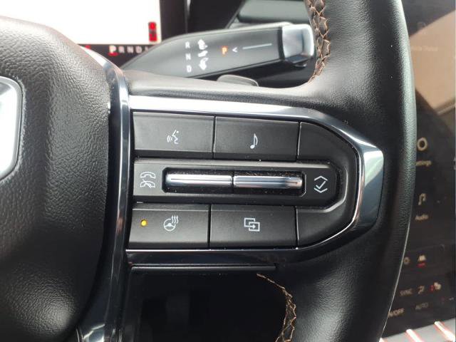 Used 2024 GMC Acadia AT4 w/ Luxury Package image 23