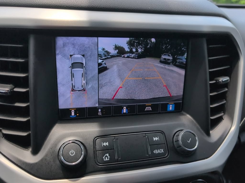 Used 2022 GMC Acadia SLT w/ Elevation Edition FWD image 19