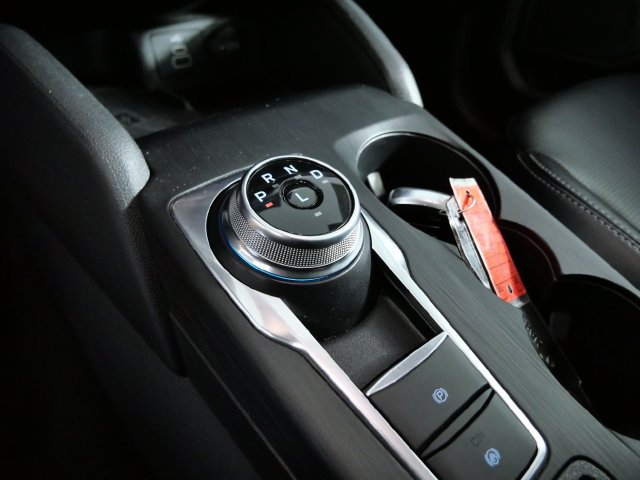 Certified 2025 Ford Escape Platinum AWD/4WD image 20