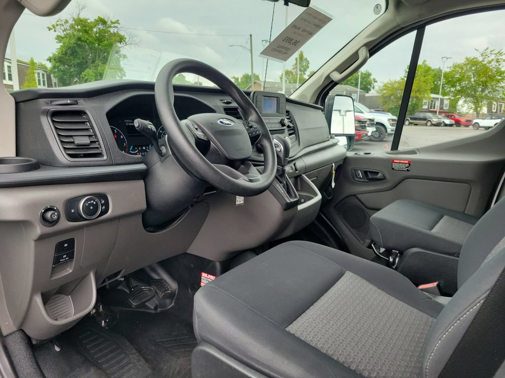 Certified 2025 Ford Transit 250 Low Roof w/ Exterior Upgrade Package RWD image 22