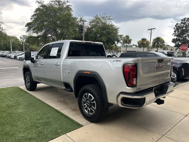 Used 2022 GMC Sierra 2500 SLE w/ SLE Value Package; AWD/4WD image 6
