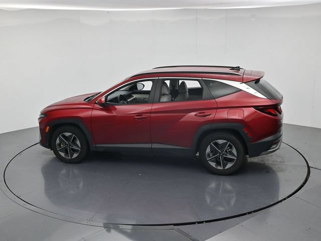 Used 2025 Hyundai Tucson SEL FWD image 44