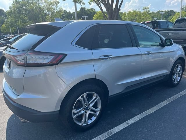 Certified 2018 Ford Edge Titanium w/ Equipment Group 301A AWD/4WD image 3