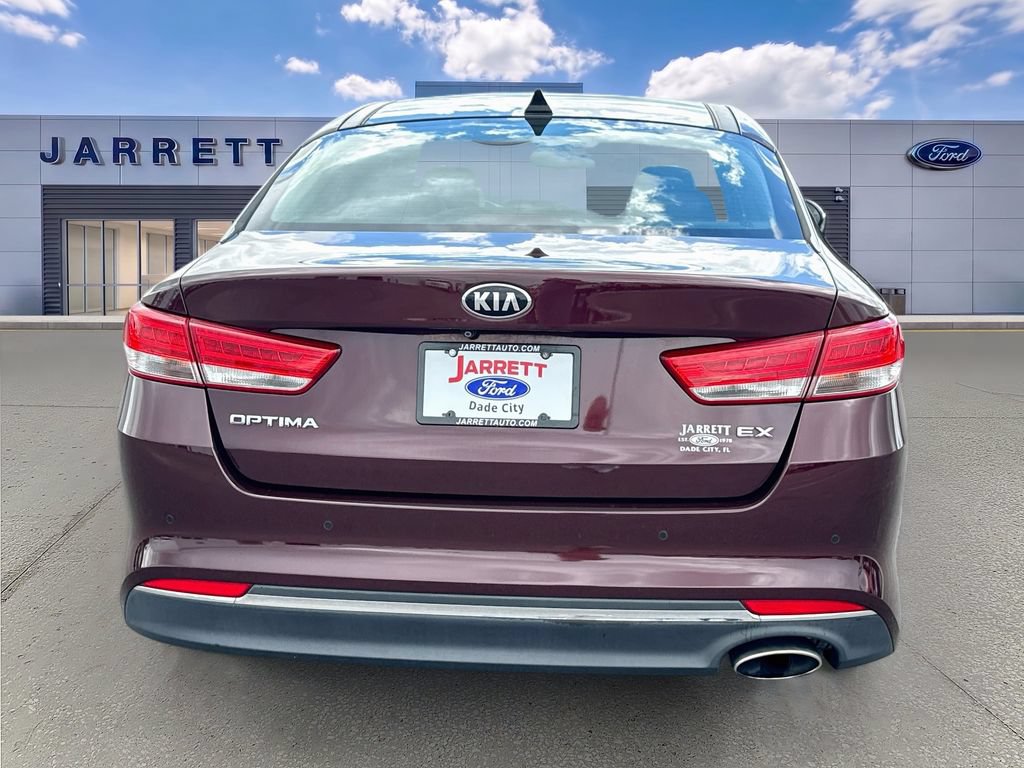 Used 2018 Kia Optima EX w/ Premium Package FWD image 6