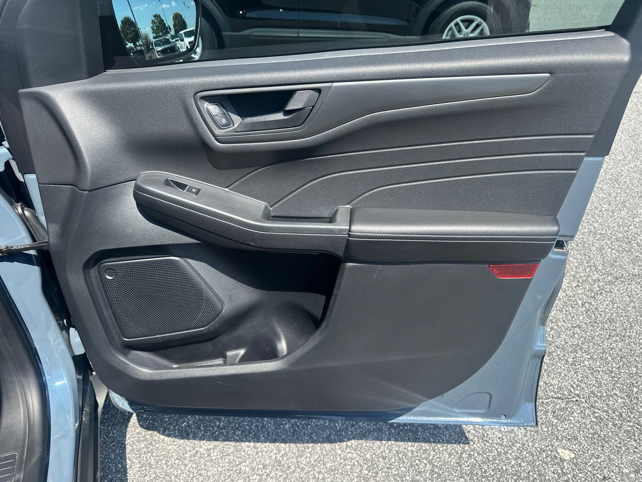 Certified 2025 Ford Escape Active FWD image 16