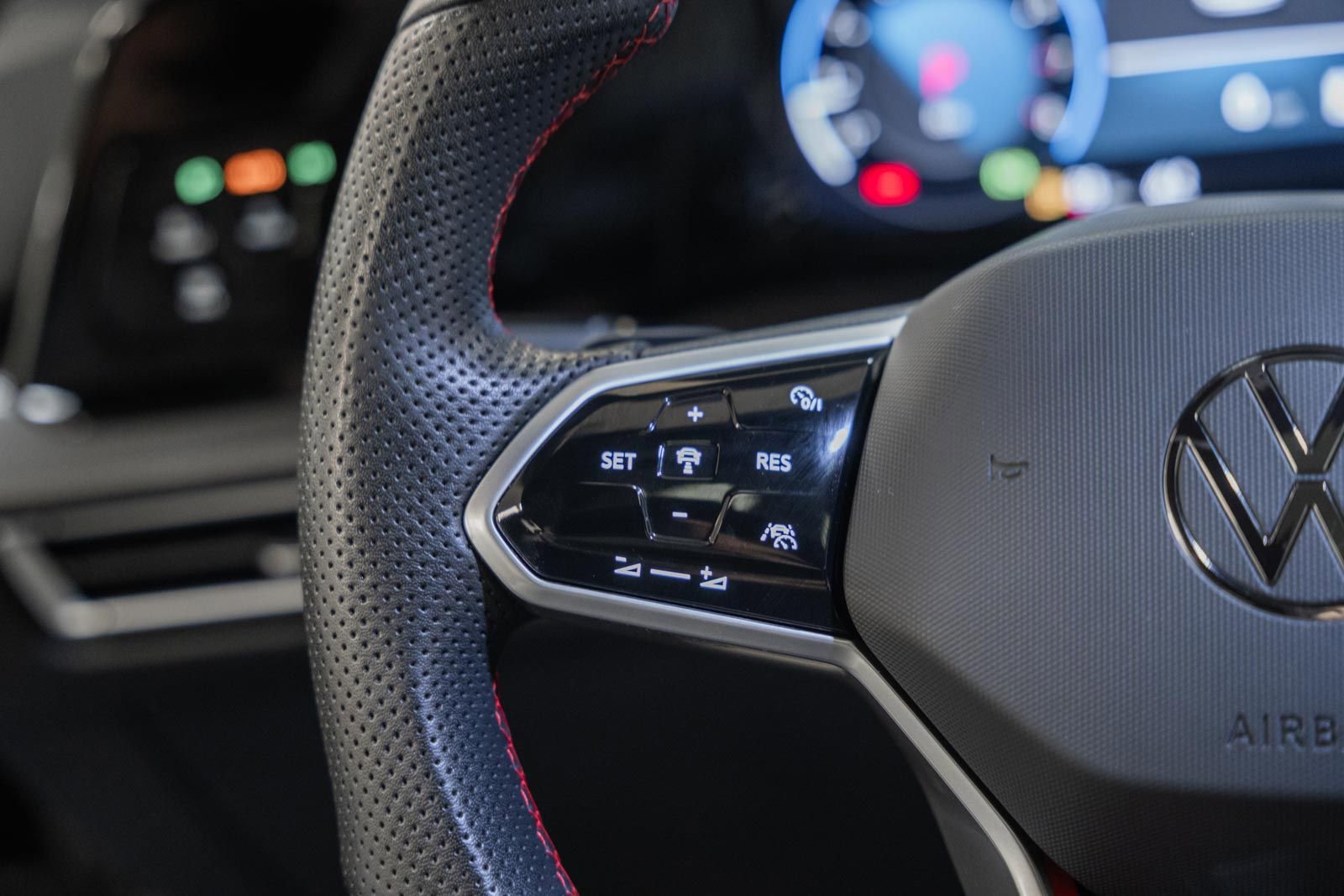 Used 2024 Volkswagen GTI Autobahn image 30