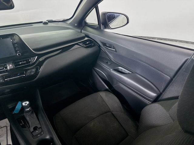 Used 2019 Toyota C-HR LE image 21