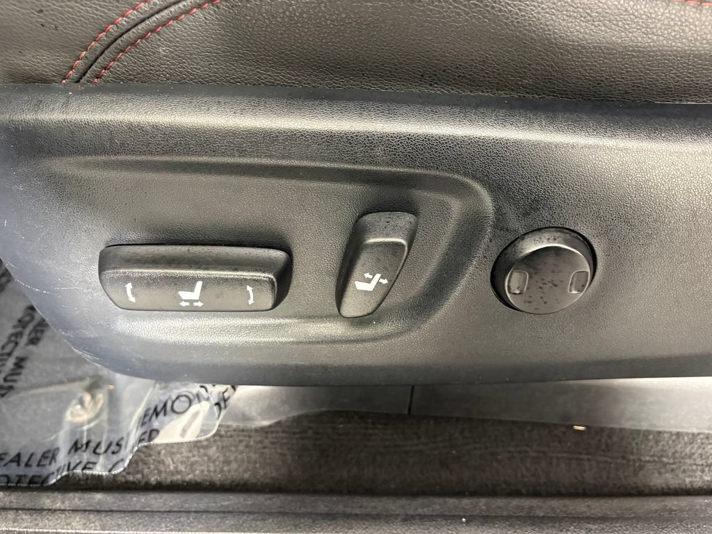 Used 2021 Toyota 4Runner Venture AWD/4WD image 15