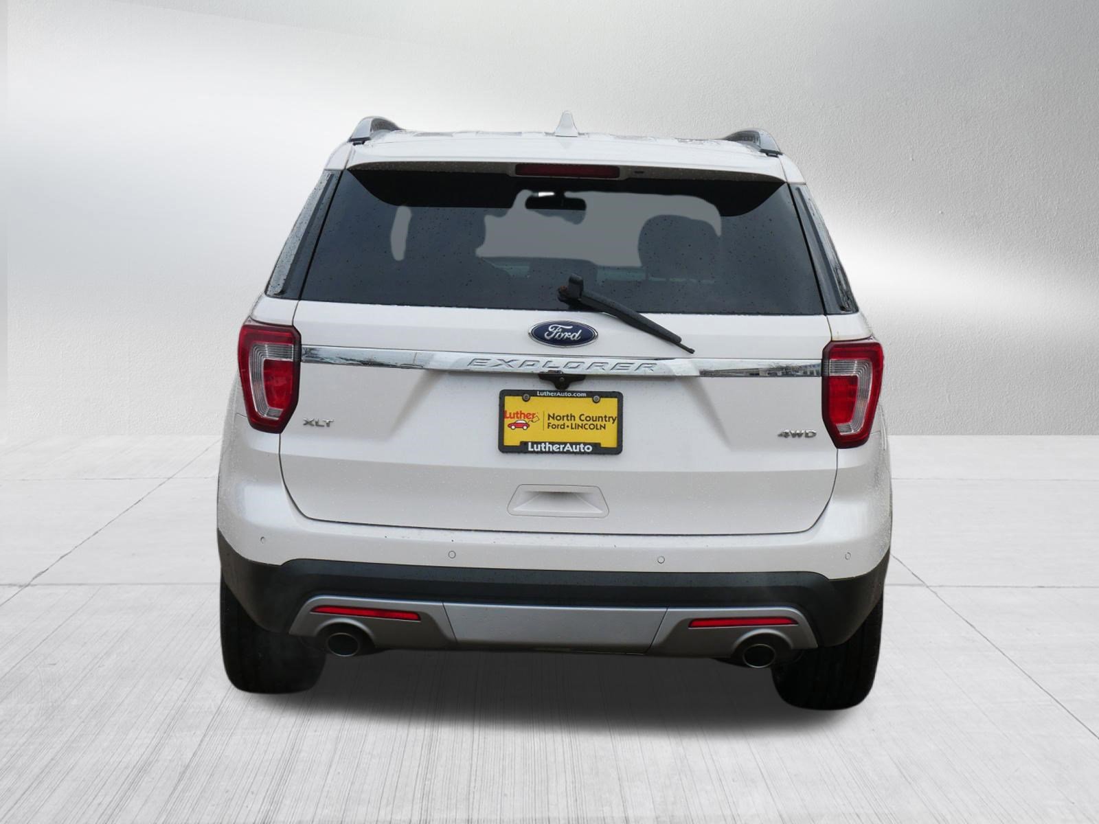 Certified 2017 Ford Explorer XLT w/ Equipment Group 202A image 4