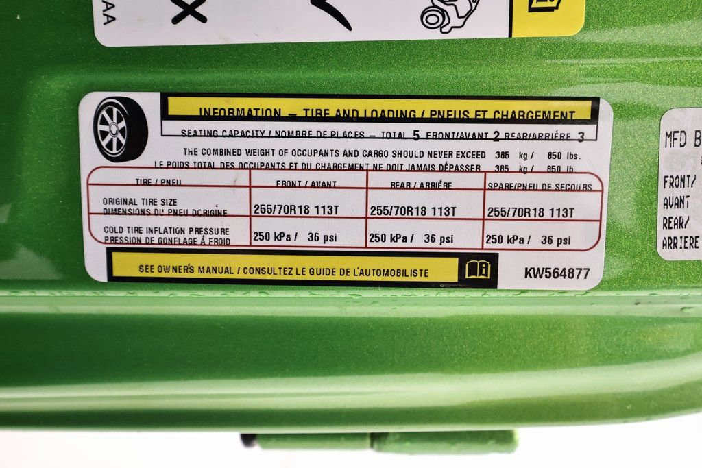 Used 2019 Jeep Wrangler Unlimited Sahara w/ Uconnect 4C Nav & Sound Group image 39