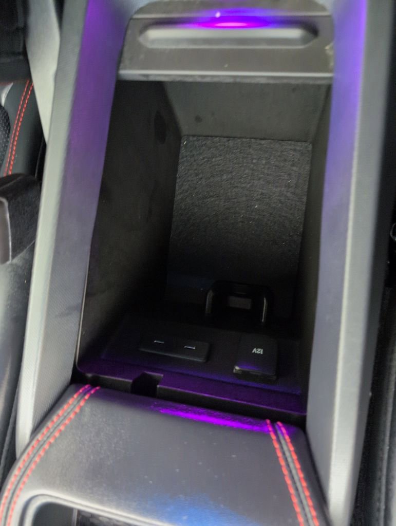 Certified 2025 Ford Mustang Mach-E Premium w/ Sport Appearance Package image 30