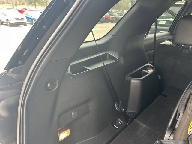 Certified 2018 Ford Explorer XLT w/ Equipment Group 202A image 23