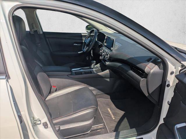 Used 2025 Nissan Sentra SR w/ SR Premium Package FWD image 18
