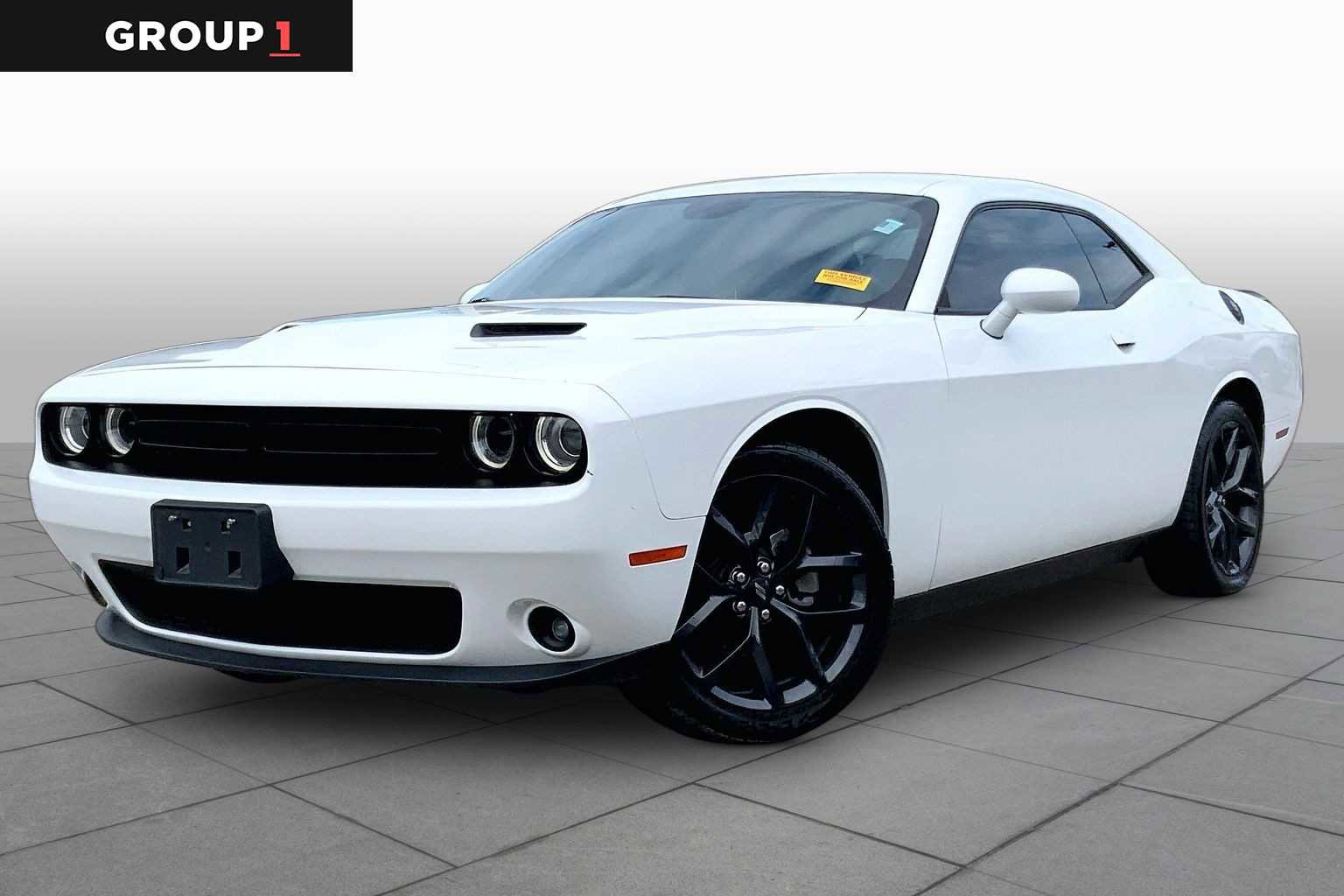 Used 2021 Dodge Challenger SXT w/ Blacktop Package RWD video 1